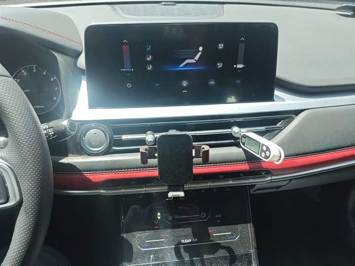 Фото 13 - Chery Tiggo 7