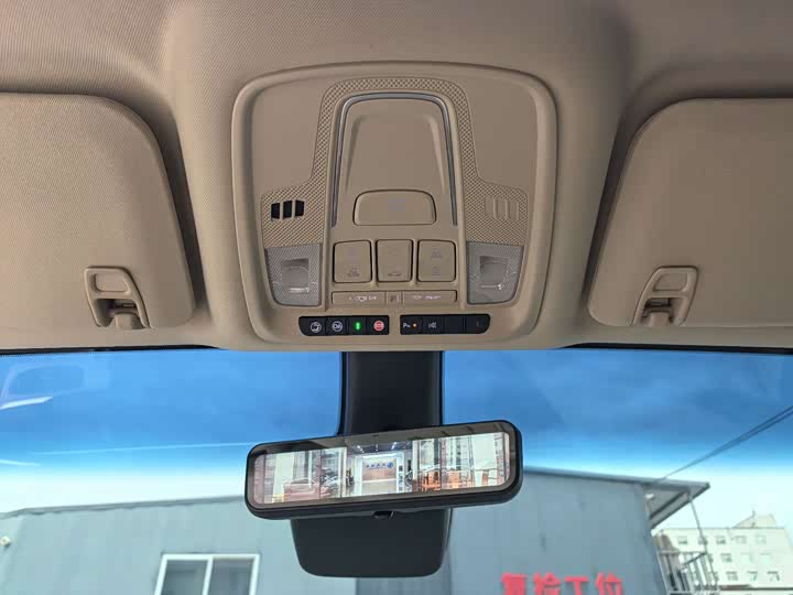 Фото 20 - Buick GL8 ES