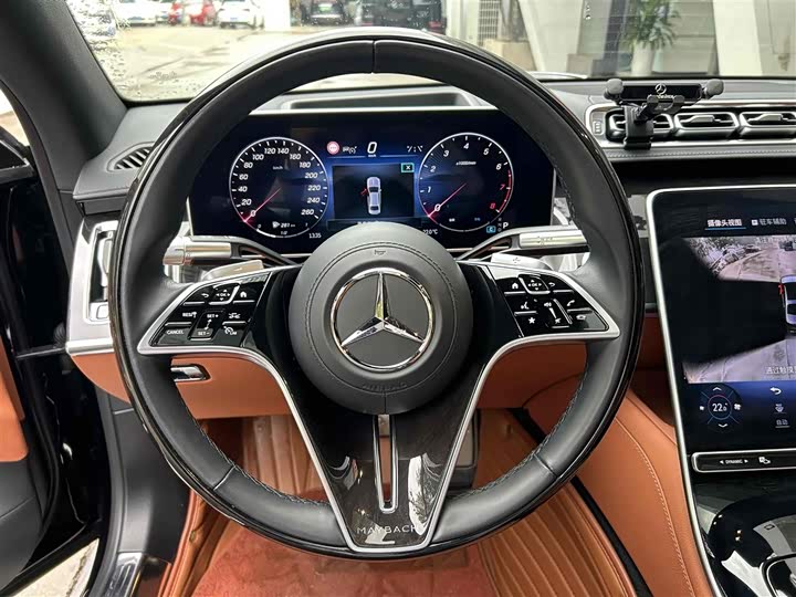 Фото 9 - Mercedes-Benz Maybach S-Class