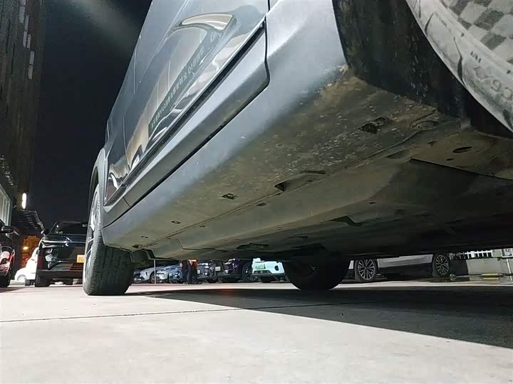 Фото 21 - Changan UNI-T