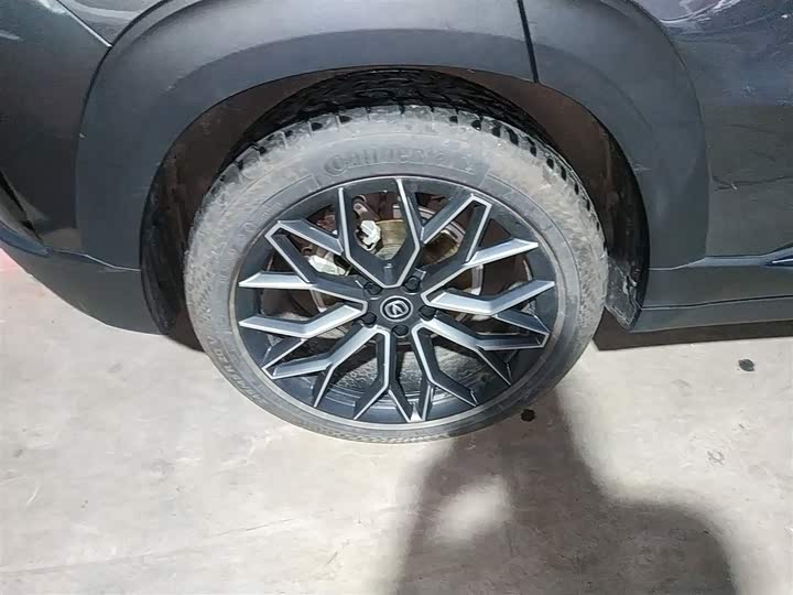 Фото 30 - Changan UNI-T