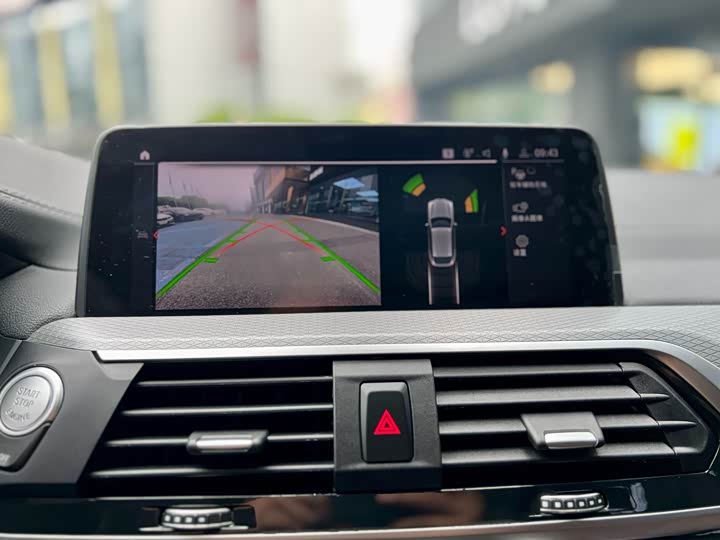 Фото 14 - BMW X4