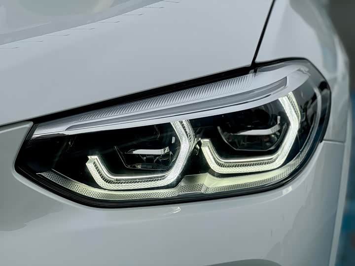 Фото 23 - BMW X4