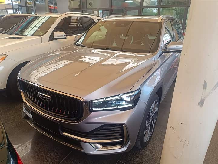 Фото 2 - Geely Monjaro