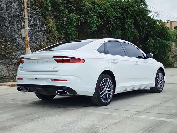 Photo 4 - Geely Preface