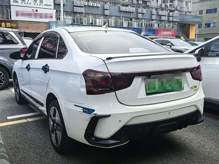 Фото 4 - Dongfeng Aeolus E70