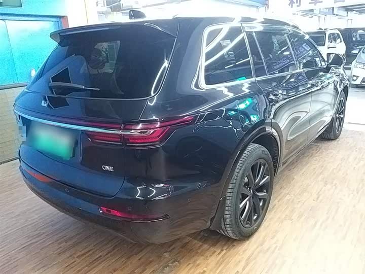 Фото 7 - LiXiang One