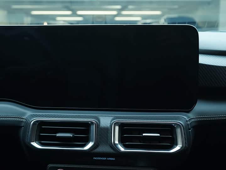 Фото 19 - Ford Mustang