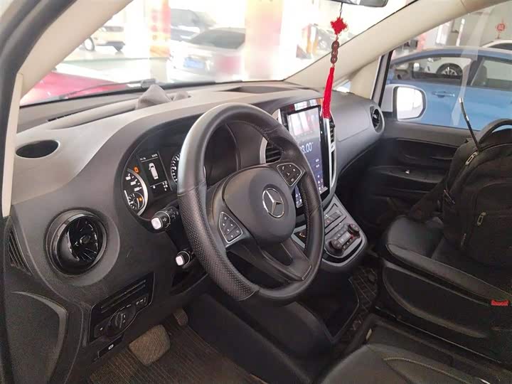 Фото 10 - Mercedes-Benz Vito