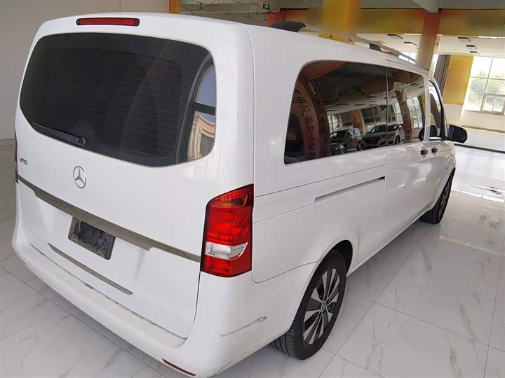 Фото 7 - Mercedes-Benz Vito