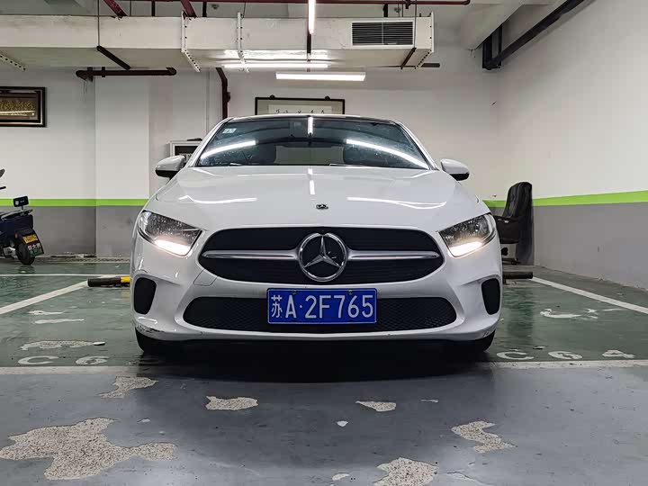 Фото 1 - Mercedes-Benz A-Class