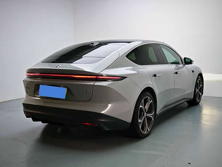 Фото 5 - Nio ET5