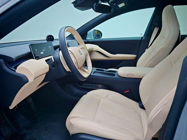 Фото 7 - Nio ET5