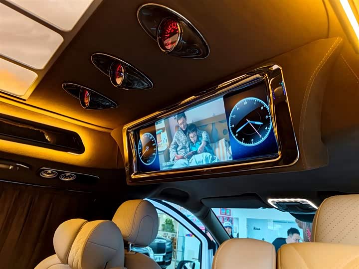 Фото 22 - Mercedes-Benz Vito