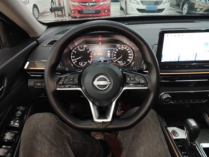 Фото 11 - Nissan Teana