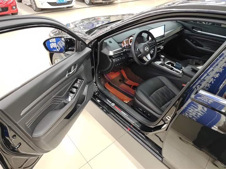 Фото 16 - Nissan Teana