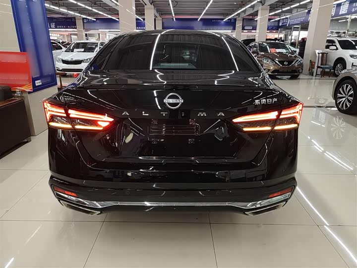 Фото 6 - Nissan Teana