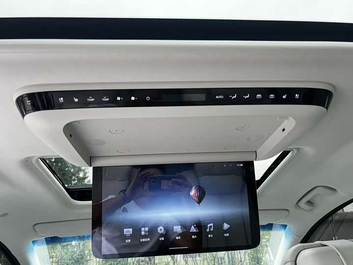 Фото 7 - Buick GL8 Hybrid