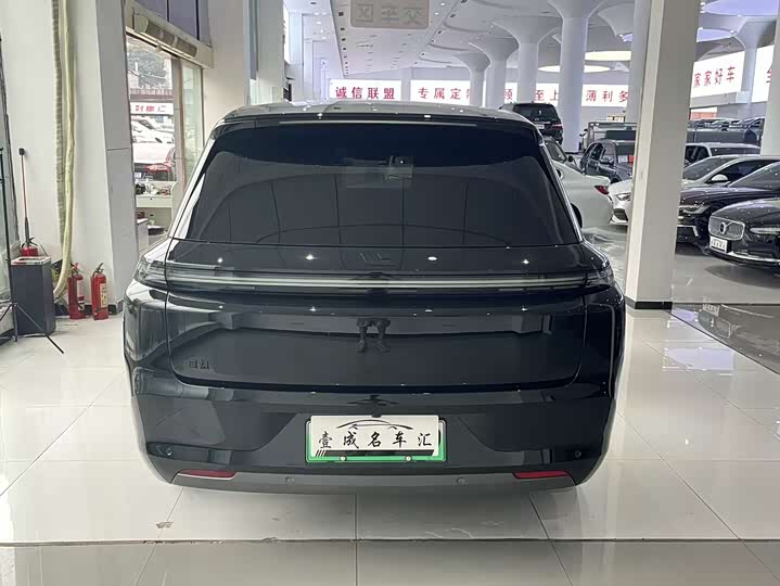 Фото 5 - LiXiang L8