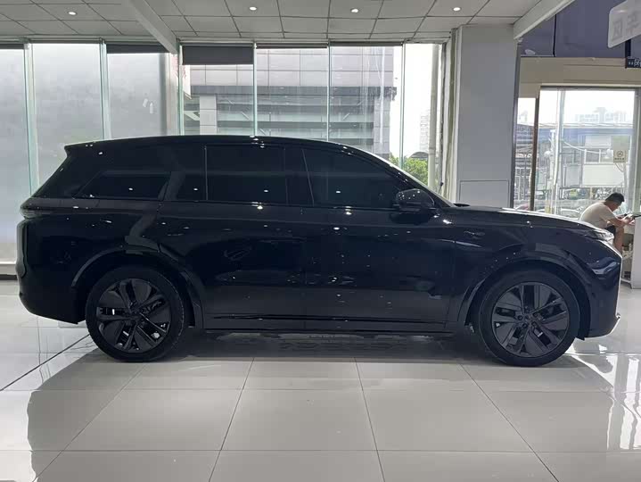 Фото 7 - LiXiang L8