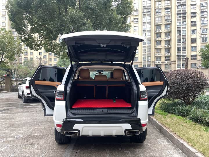 Фото 15 - Land Rover Range Rover Sport