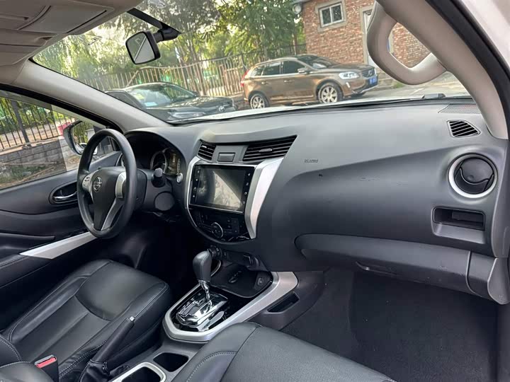 Фото 18 - Nissan Terra