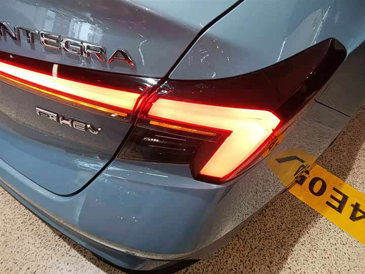 Фото 8 - Honda Integra