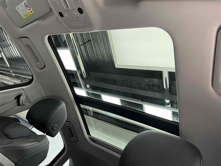 Фото 10 - Audi Q3