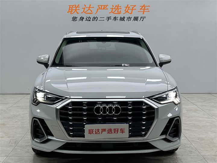 Фото 23 - Audi Q3