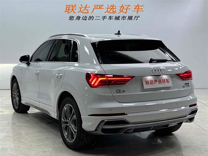 Фото 25 - Audi Q3