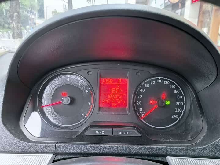 Фото 12 - Jetta VA3