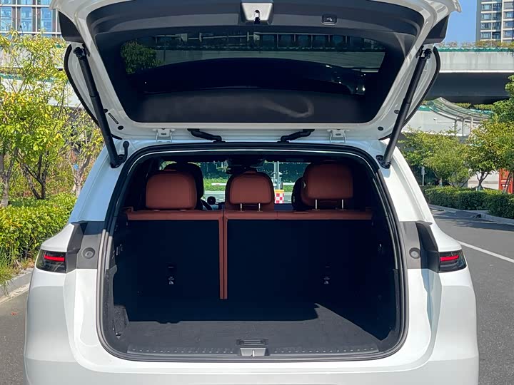 Фото 9 - LiXiang L6