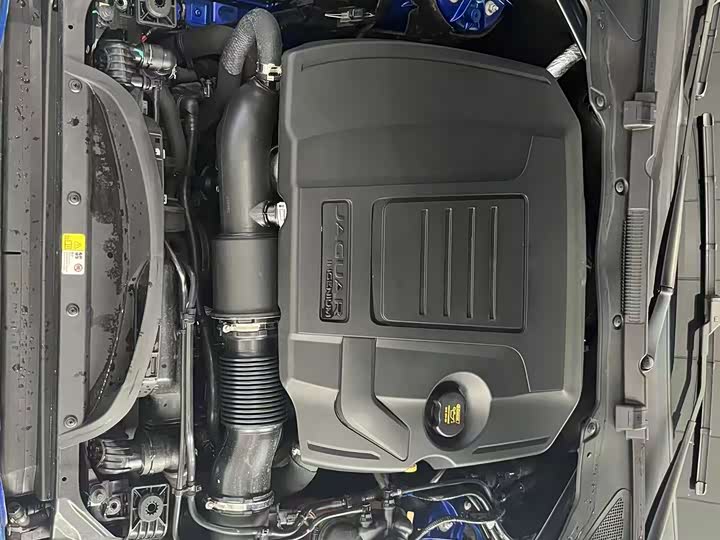 Фото 24 - Jaguar XE L