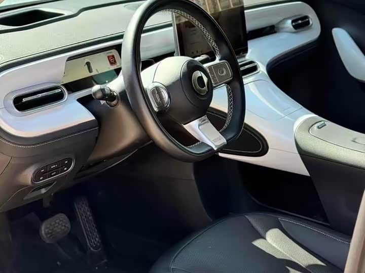 Фото 4 - Smart #1