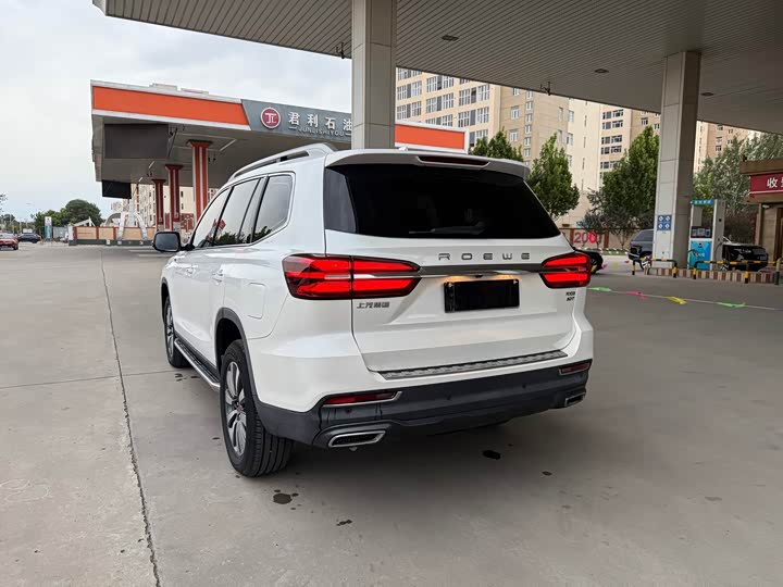 Фото 5 - Roewe RX8