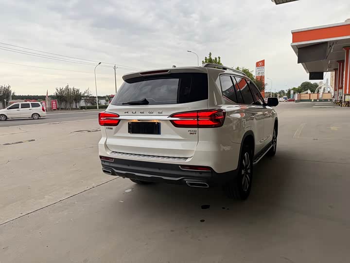 Фото 7 - Roewe RX8