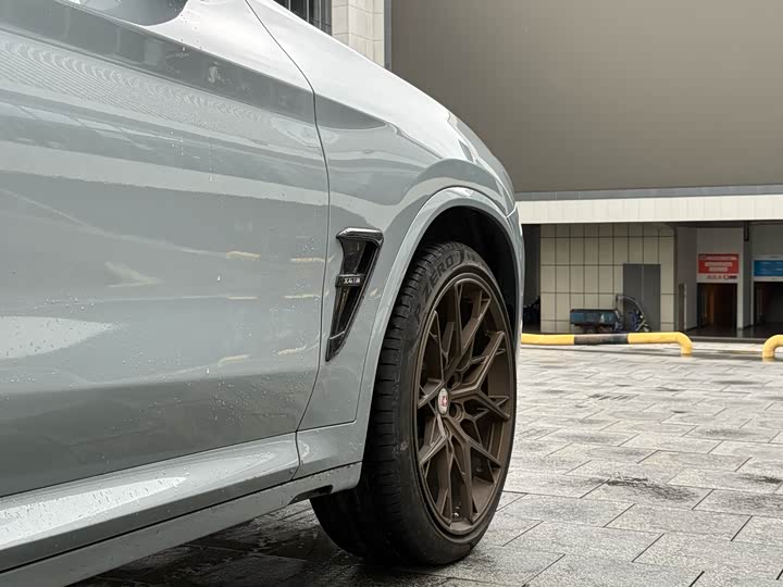 Фото 16 - BMW X4