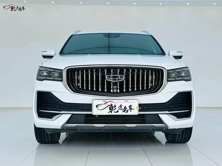 Фото 2 - Geely Monjaro