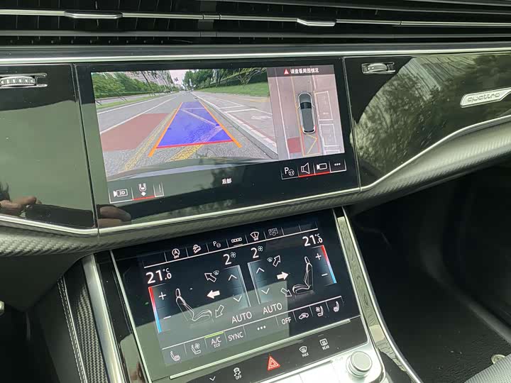 Фото 24 - Audi SQ7