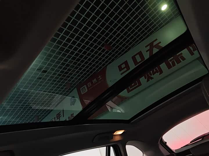 Фото 18 - BMW X1