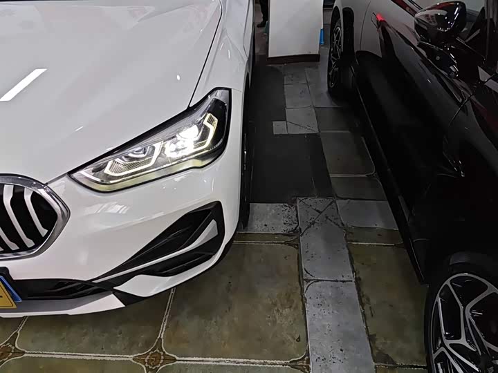 Фото 24 - BMW X1