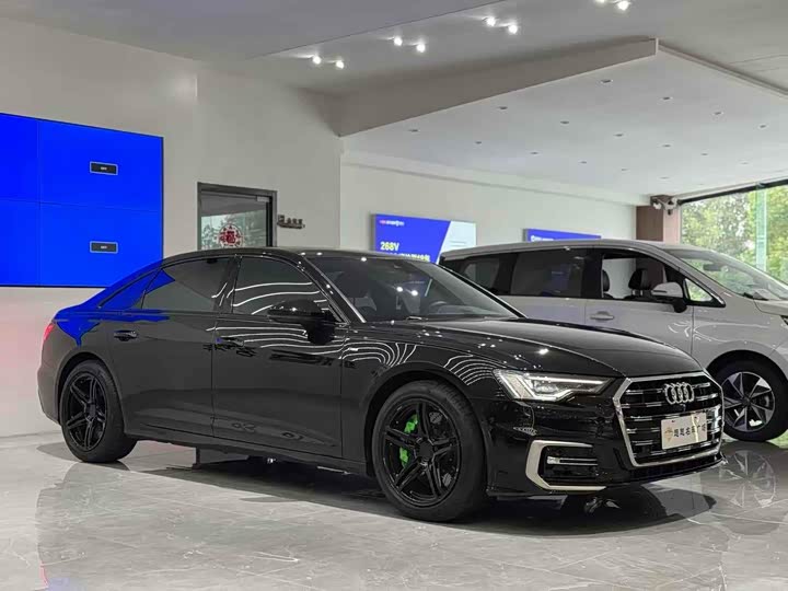 Фото 3 - Audi A6L