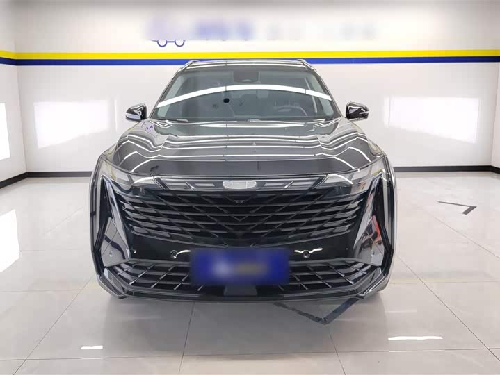 Фото 3 - Geely Atlas L