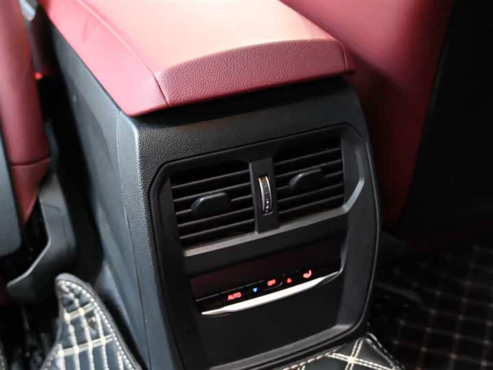 Фото 26 - BMW 4 Series