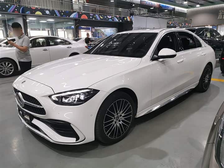 Фото 1 - Mercedes-Benz C-Class