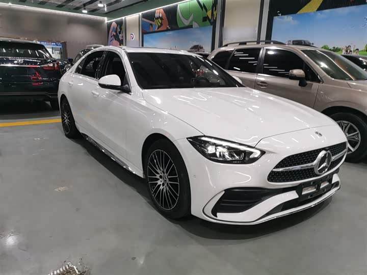 Фото 4 - Mercedes-Benz C-Class