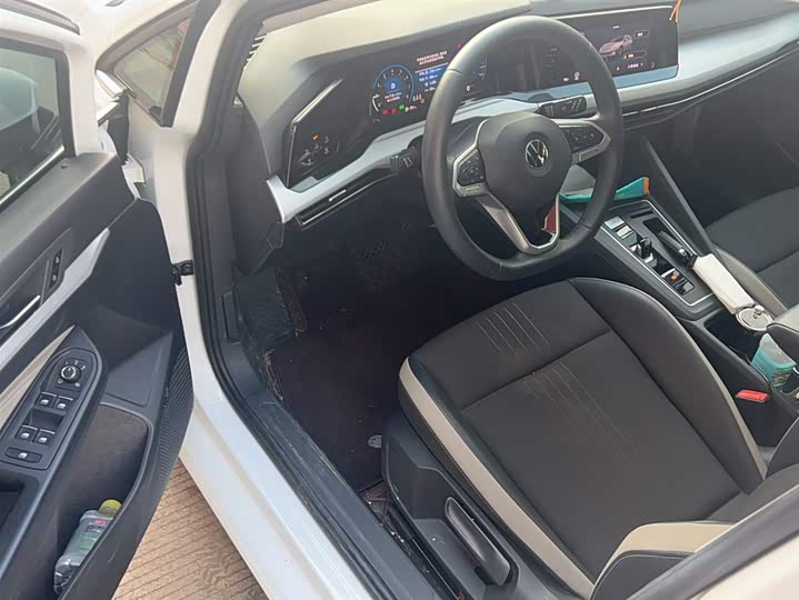 Фото 9 - Volkswagen Golf