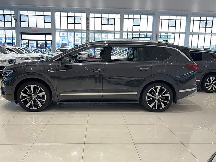 Фото 7 - Volkswagen Talagon