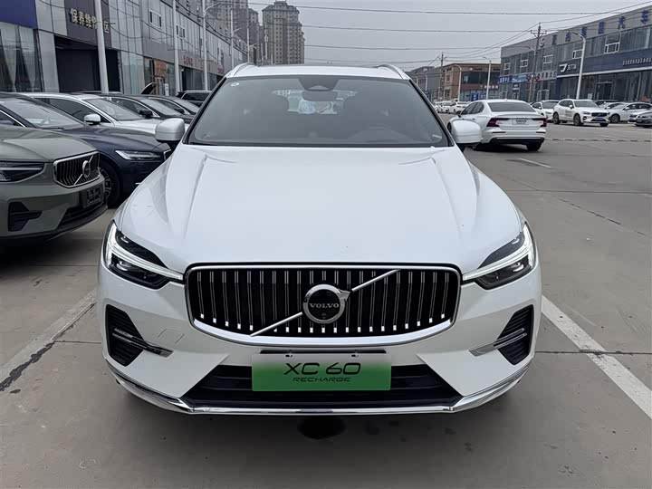 Фото 2 - Volvo XC60 Hybrid