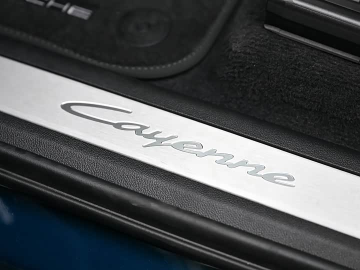 Фото 12 - Porsche Cayenne